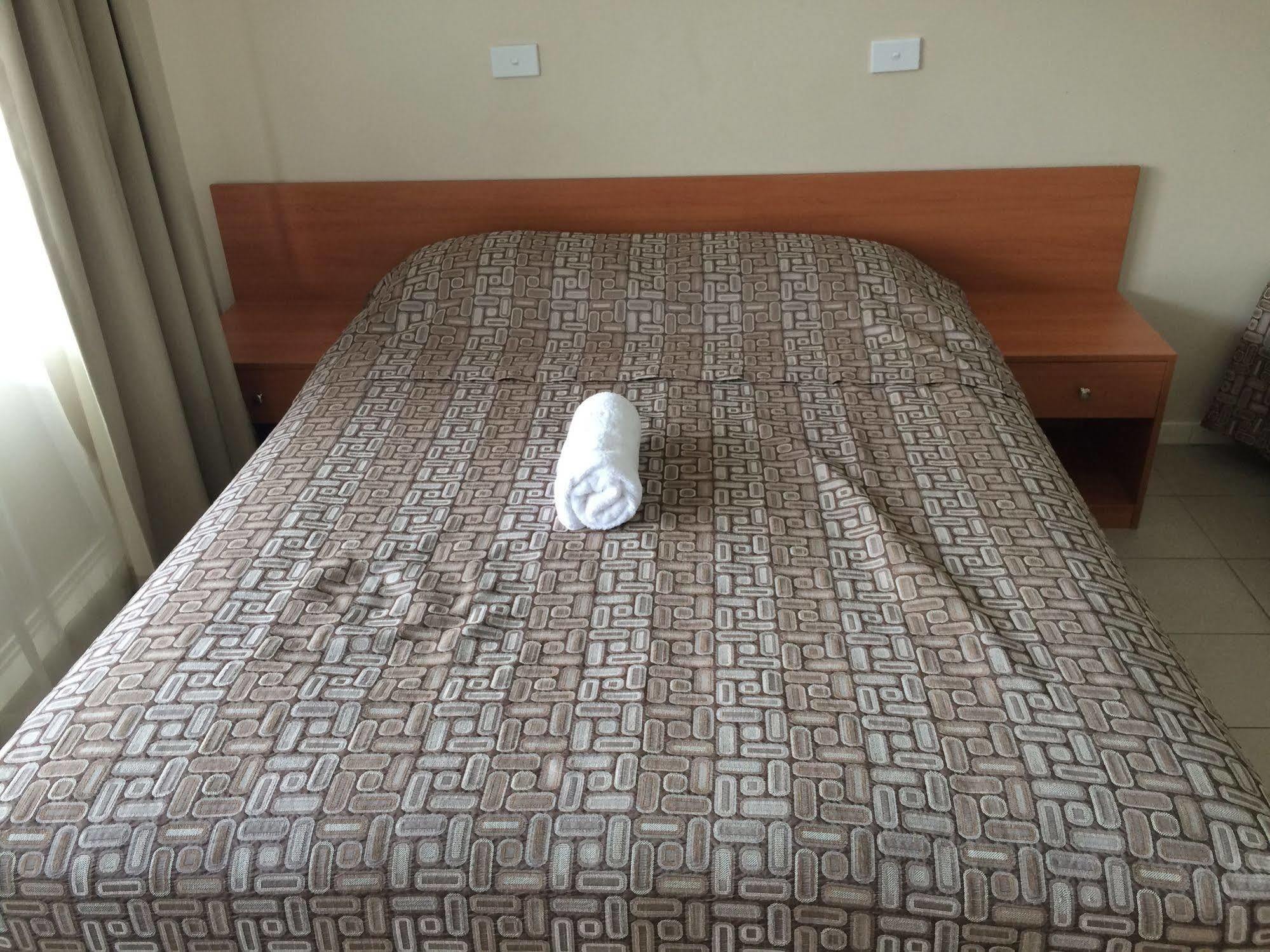 Liberty Plains Motor Inn Sydney Zewnętrze zdjęcie